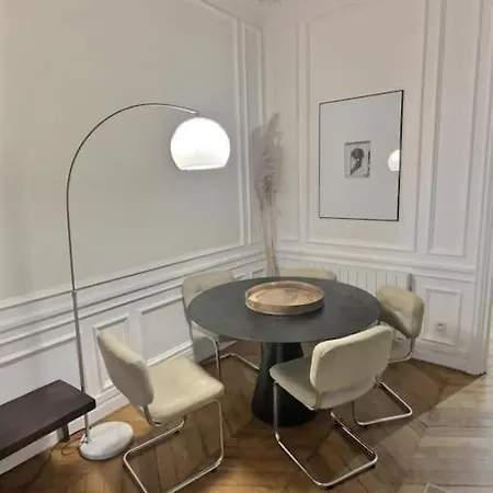 Superbe T2 Cosy A 5 Min Du Louvres * Paris